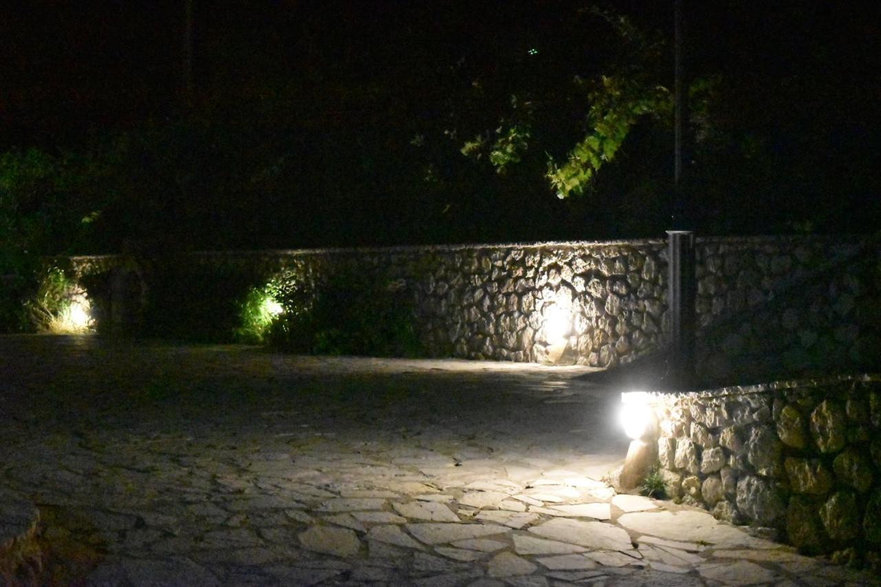 Estate Dafnopanagia Villa Magda Asprogerakata Luaran gambar
